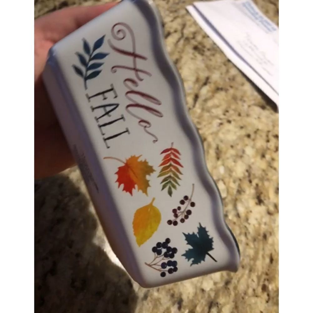 Adorable Ceramic "Hello Fall" Loaf Pan - Picture 6 of 6